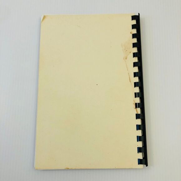 Vintage Cookbook "Doe's Delight" 1989 - Picture 5 of 6